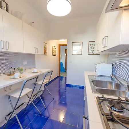 Apartment Hintown Charming Family Flat In Santa Margherita