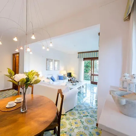 Hintown Charming Family Flat In Santa Margherita